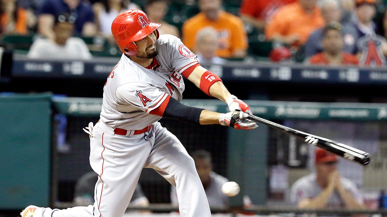 Shane Victorino traded to Dodgers, ending eight-year run in Philadelphia