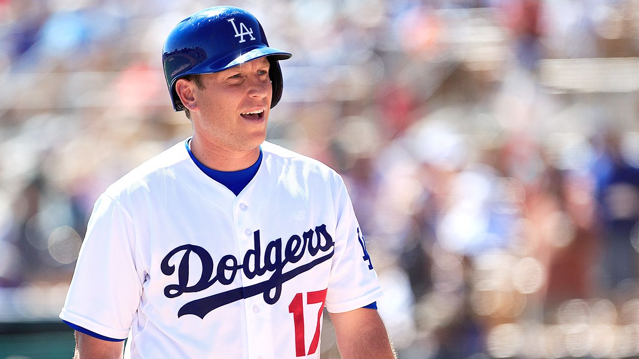 Michael Young helps push Dodgers along - ESPN - Los Angeles - Dodgers  Report- ESPN