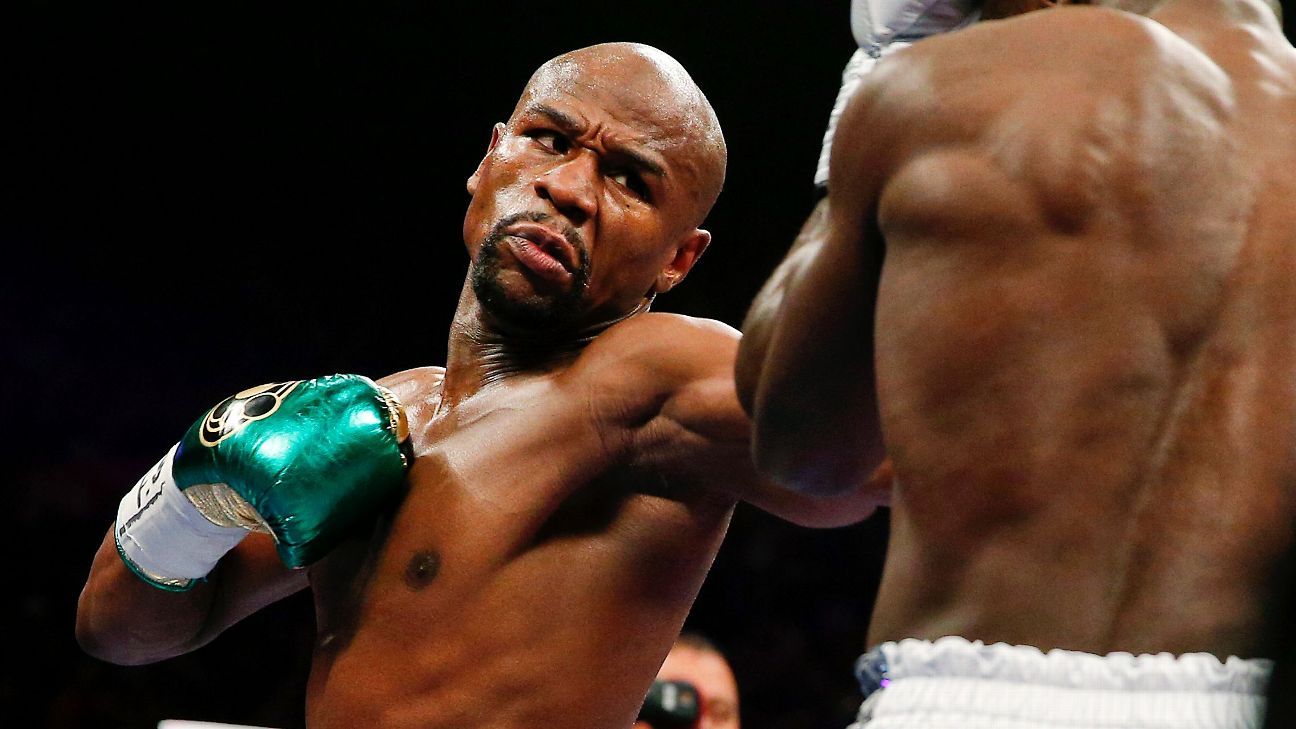 Floyd Mayweather Is The BWAA's Fighter Of The Decade