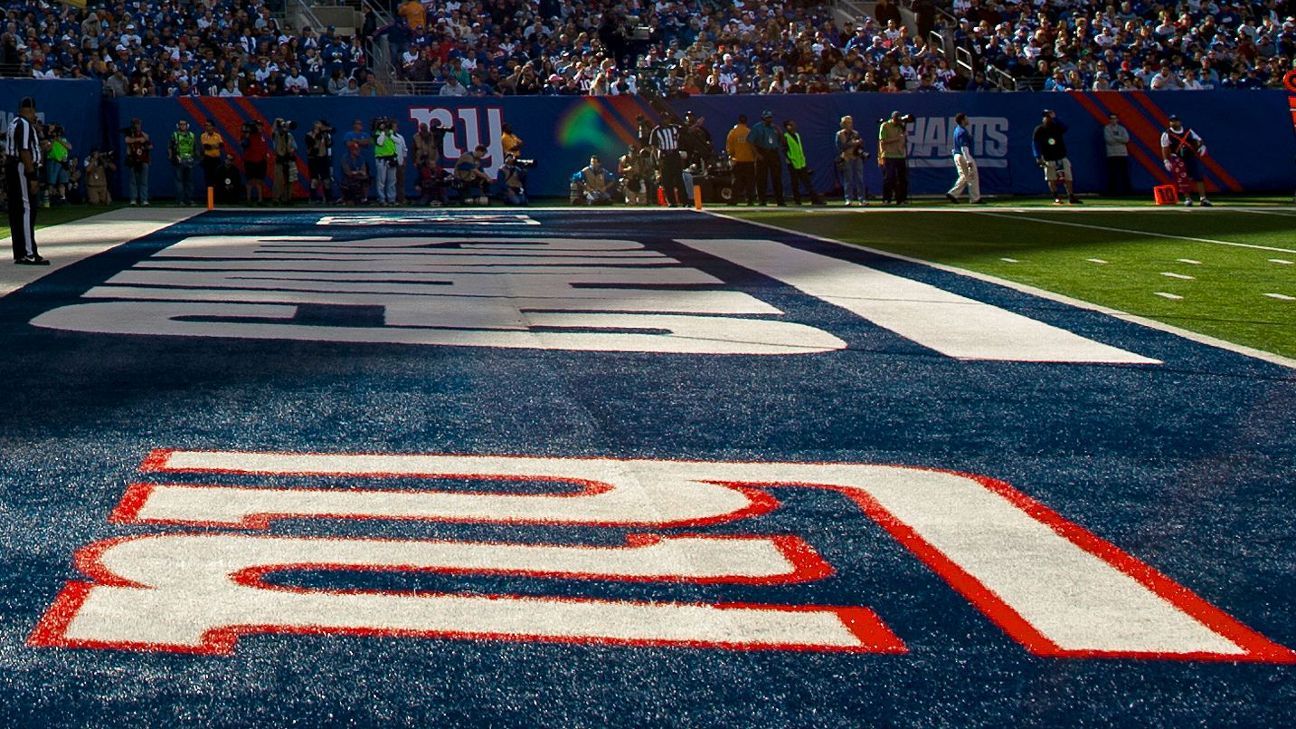 New York Giants Field Pictures and Images