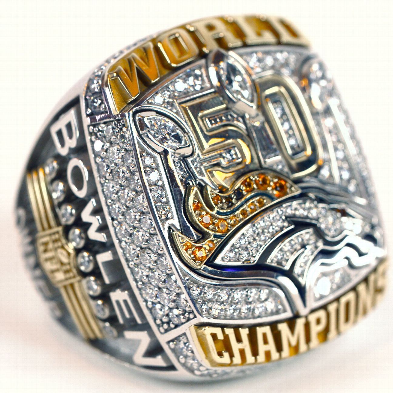 Denver Broncos players receive Super Bowl 50 rings in private