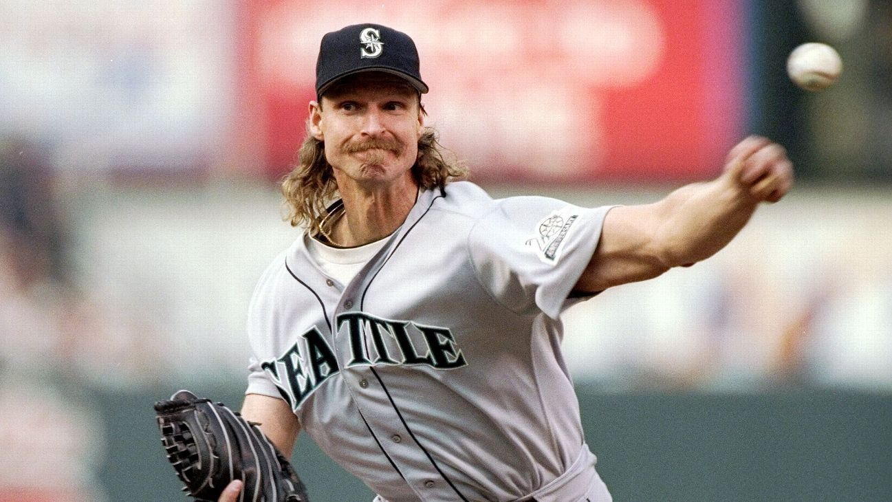Area 51: M’s retiring number for Johnson, Ichiro