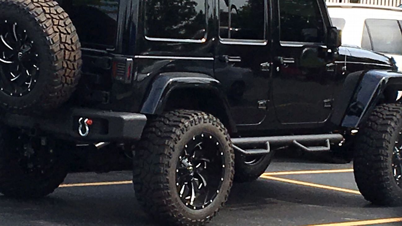 Lions rookie DT A'Shawn Robinson found fancy rims for his new Jeep Wrangler  - Detroit Lions Blog- ESPN