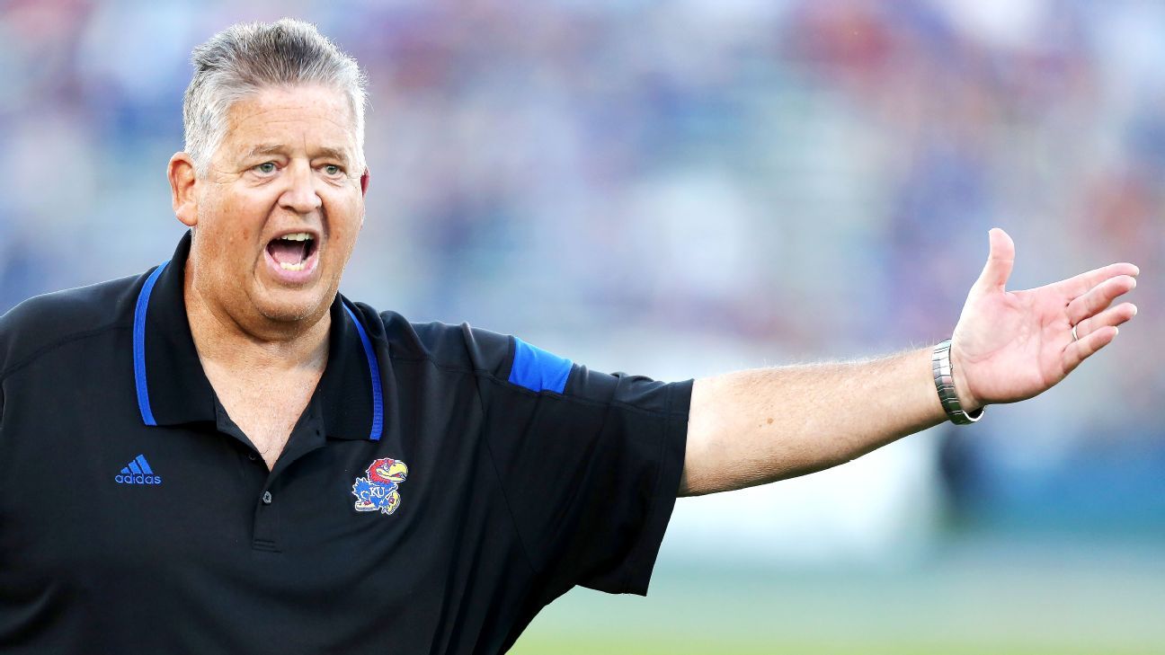 Former Notre Dame and Kansas football coach Charlie Weis wants a new gig