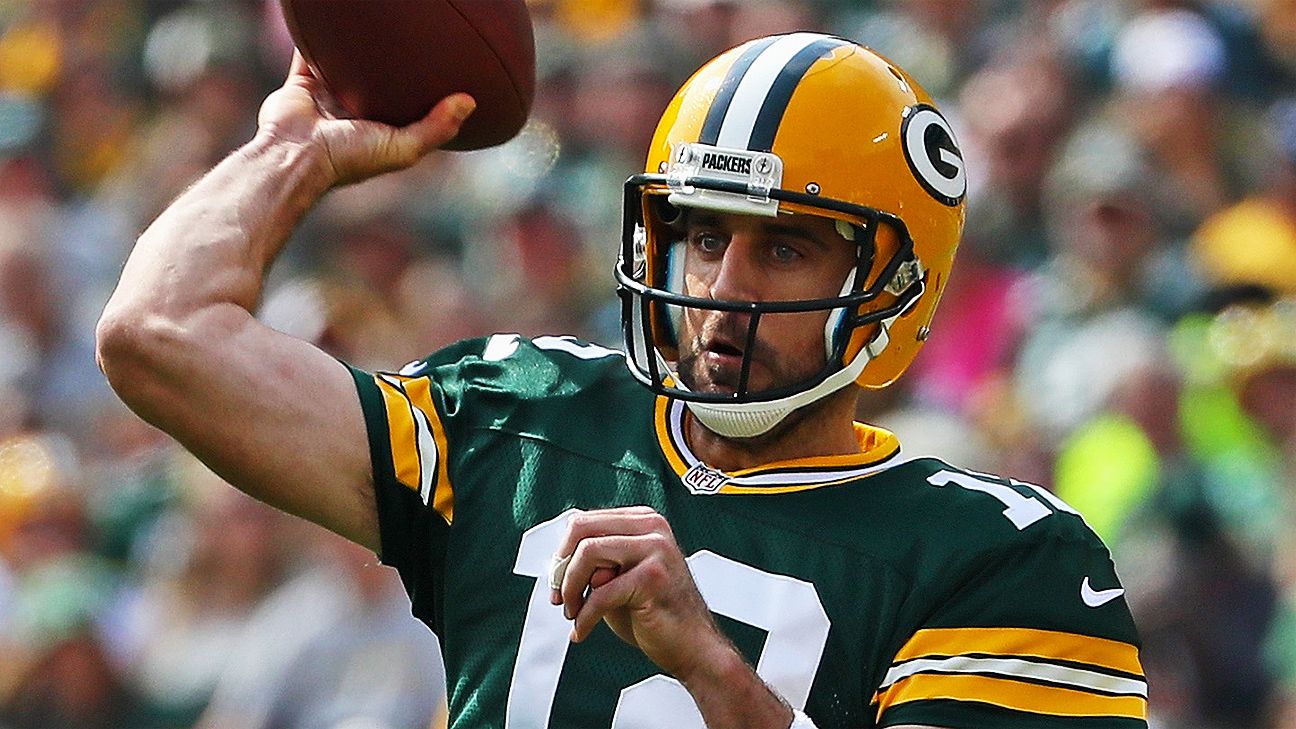 Aaron Rodgers throws for 4 TDs as Green Bay Packers quiet critics with  bounce-back effort vs. Detroit Lions - ESPN