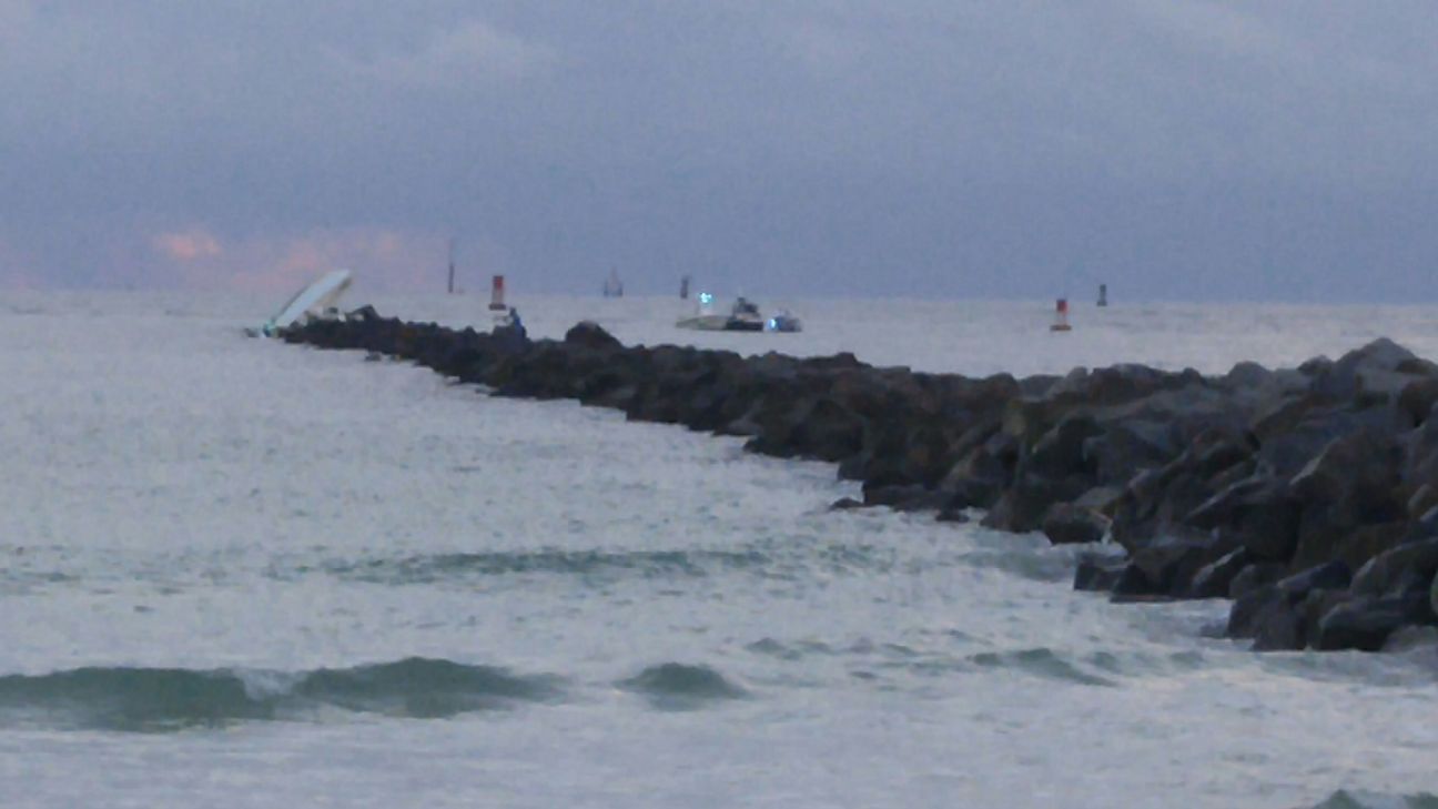 Miami Marlins ace Jose Fernandez dies in boating accident