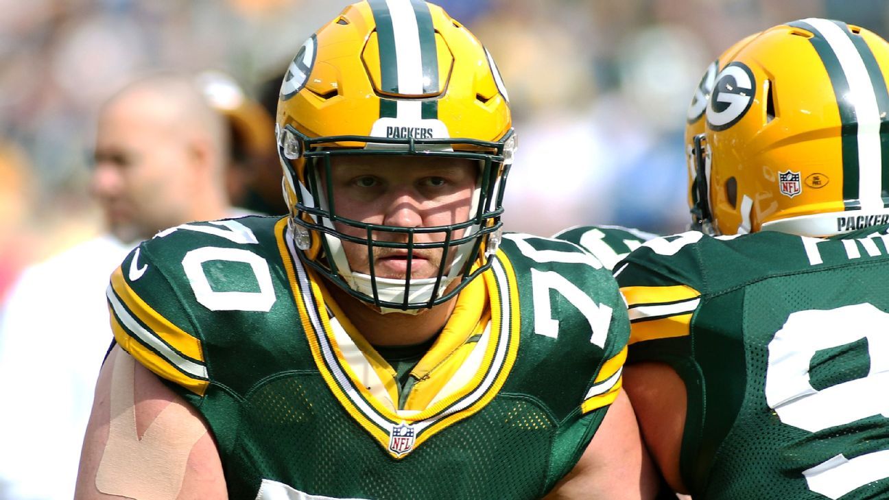 Lions sign T.J. Lang to 3-year deal; former Packers guard stays in