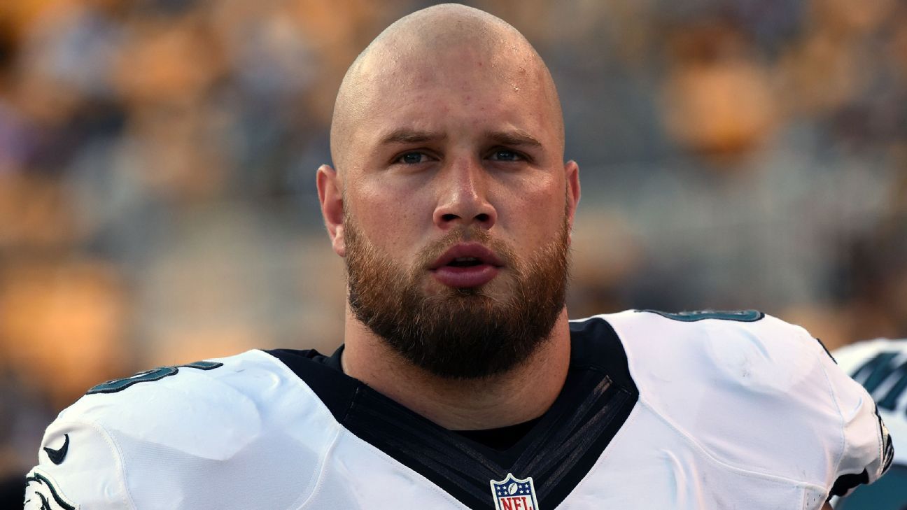 Lane Johnson files complaint; lawyer calls arbitration 'sham' - ESPN