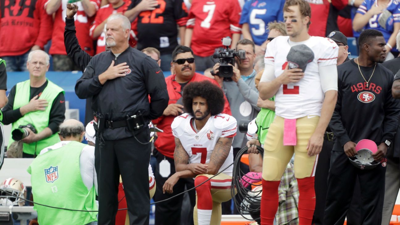 6 Buffalo Bills kneel during national anthem before Atlanta Falcons game 