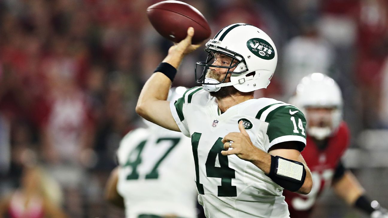 Ryan Fitzpatrick Looks Sharp in Jets' Preseason Opener - The New York Times