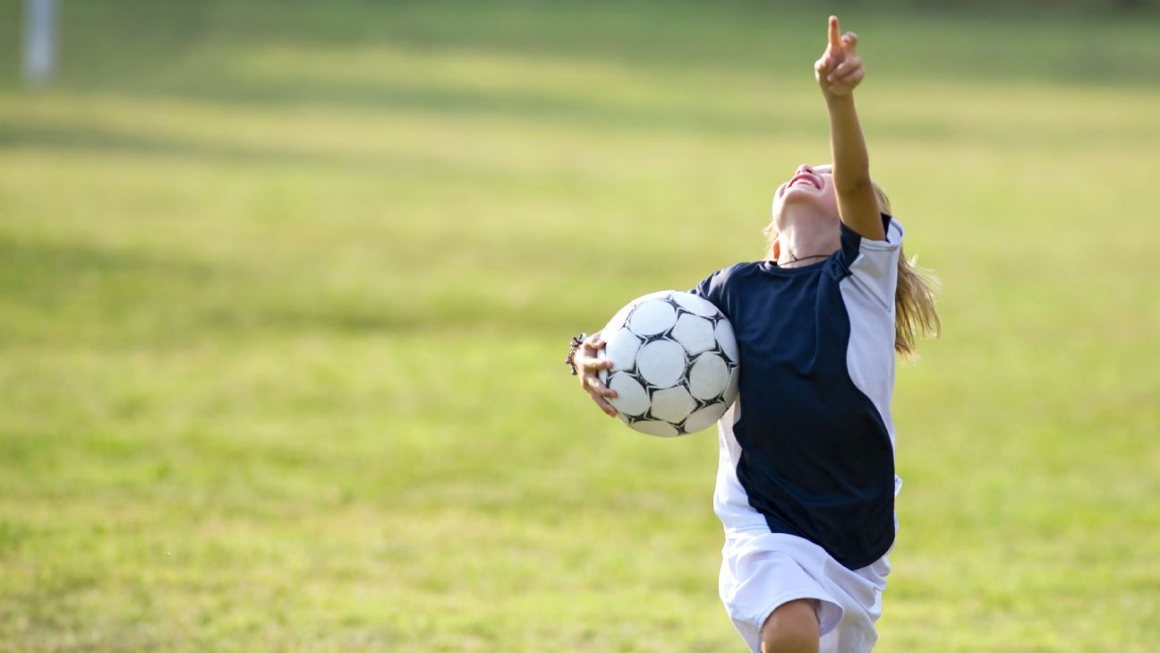 5 reasons you want your kid to be a multisport athlete