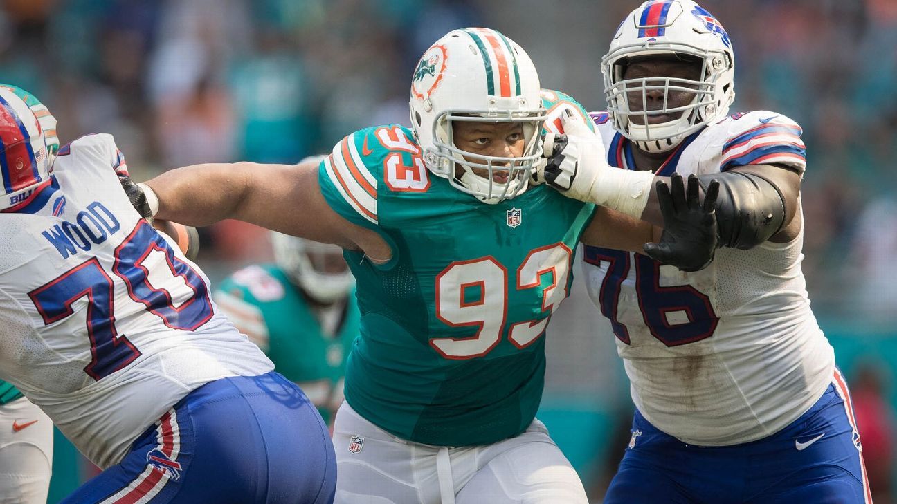 Ndamukong Suh lands $114 million contract with Dolphins