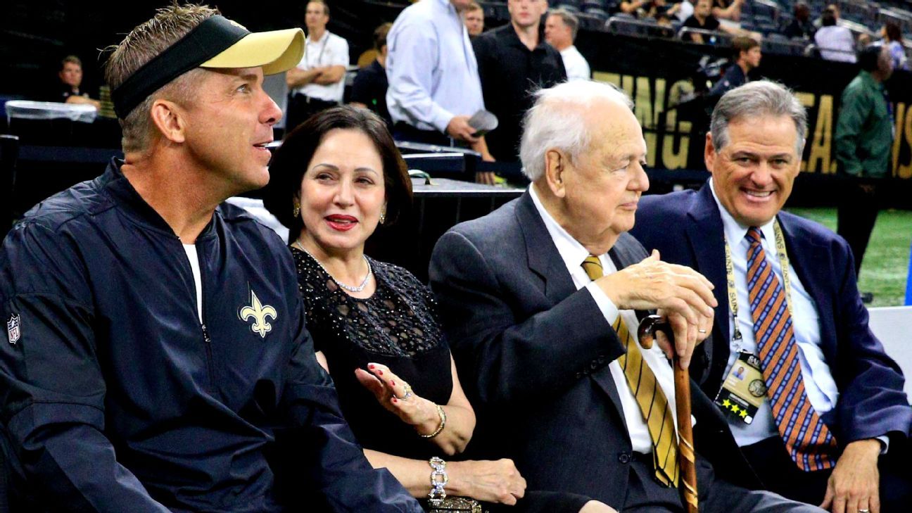 Saints GM Loomis has deal through 2017