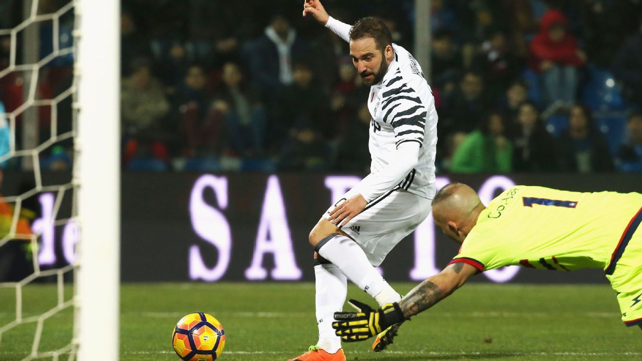 Gonzalo Higuain claims he was forced out of Juventus to make way