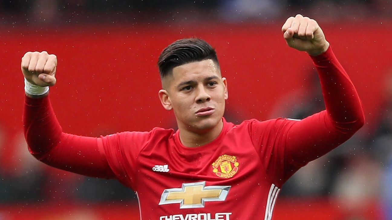 Marcos Rojo Will Be Back For Manchester United In Two Weeks Jose Mourinho