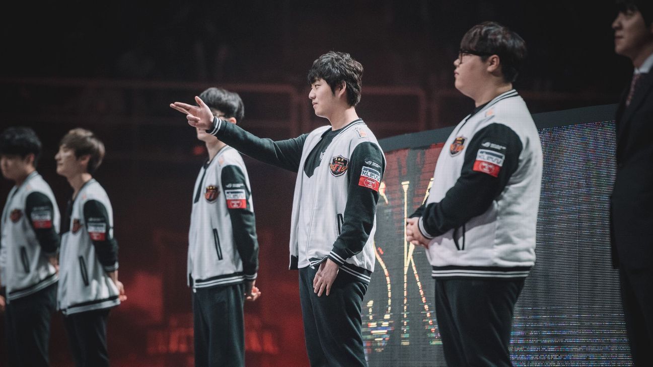 League of Legends 100 Thieves AD carry Bang hopes to