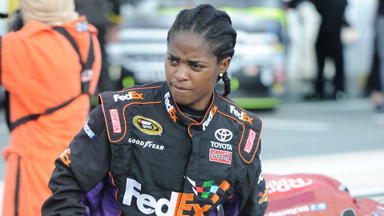 NASCAR Drivers Ladies watch NASCAR Driver and Victoria main image 2