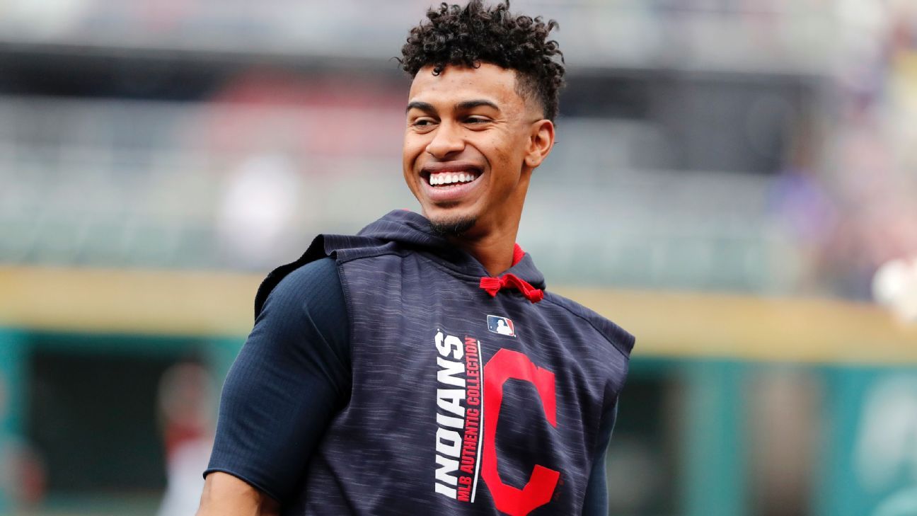 File:Indians shortstop Francisco Lindor smiles during an interview at  Wrigley Field. (30555027761).jpg - Wikimedia Commons