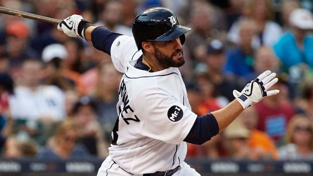 Tigers trade J.D. Martinez to Diamondbacks