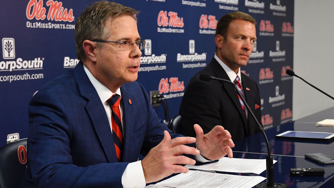 Ole Miss wants former recruits to appear at infractions hearing