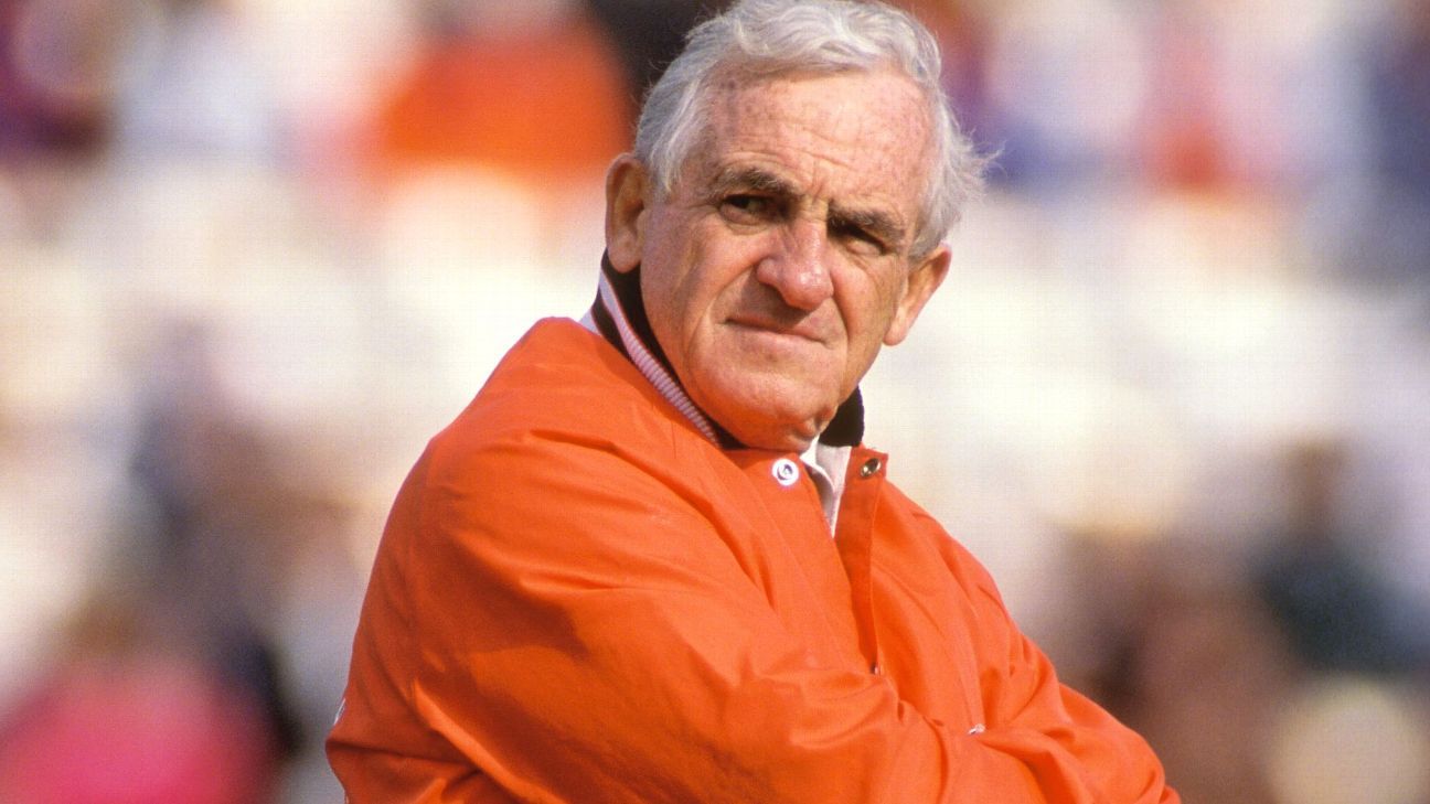 Dick Macpherson Former Coach Of Syracuse Orange Dies At 86 Espn