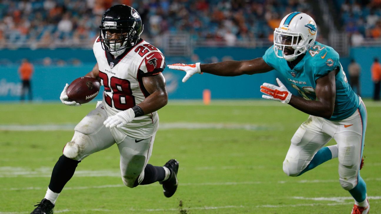 Tevin Coleman Named Falcons Starting RB over Devonta Freeman