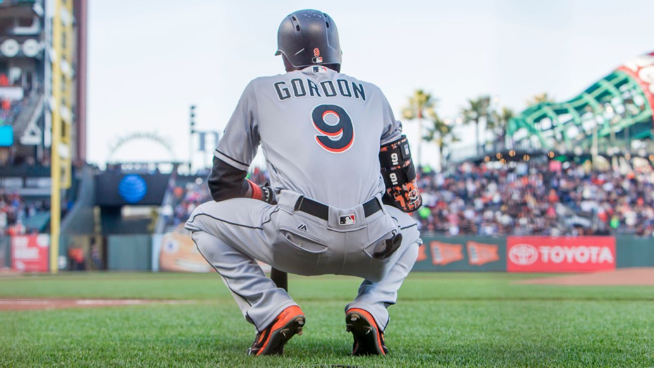 Mariners Acquire Two-Time All-Star Dee Gordon from Miami, by Mariners PR