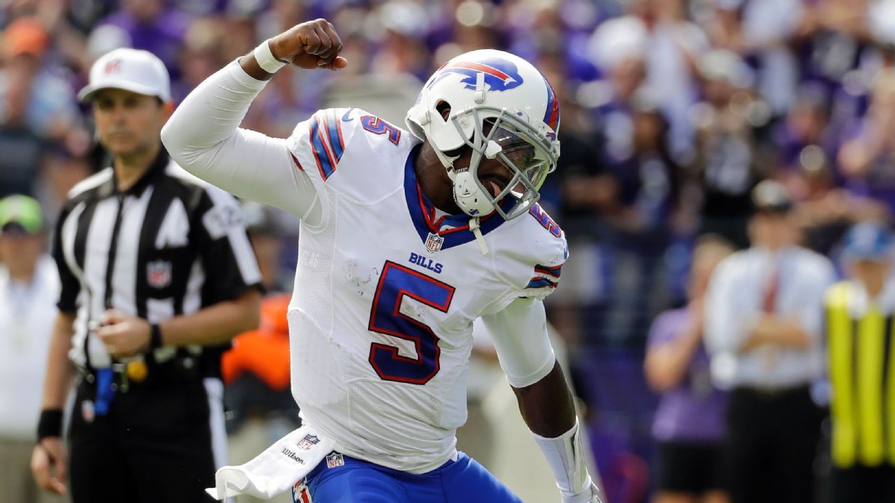 Chargers pick off Peterman 5 times in 54-24 win over Bills