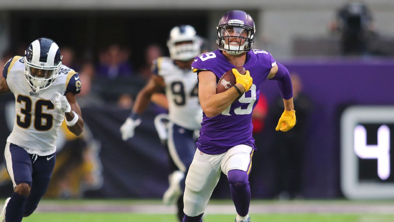 B/R Gridiron on X: Adam Thielen grew up in Minnesota rocking Randy Moss'  jersey. He made the league out of D-II Minnesota State Mankato. In 2018,  Thielen broke Moss' record for 100-yard