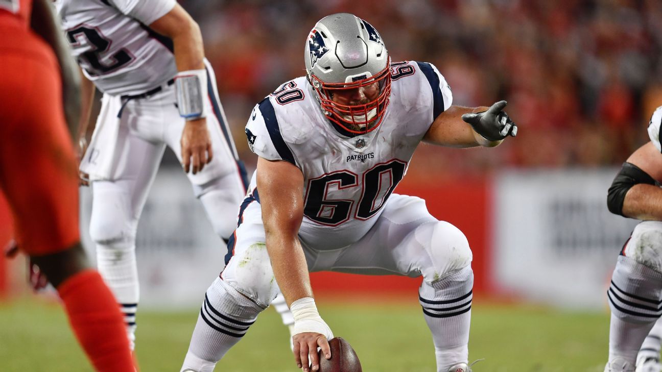 New England Patriots' David Andrews hospitalized with blood clots