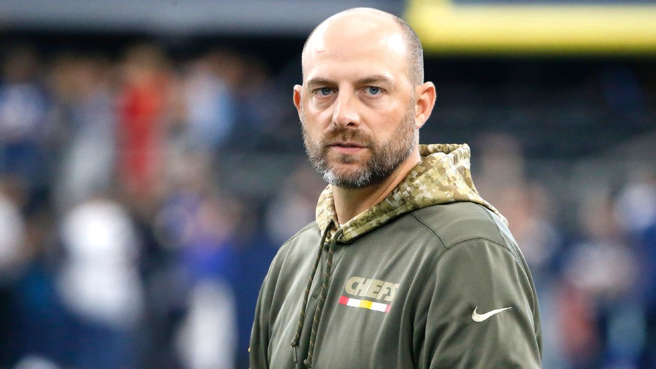 Chicago Bears head coach Matt Nagy, GM Ryan Pace surprise players