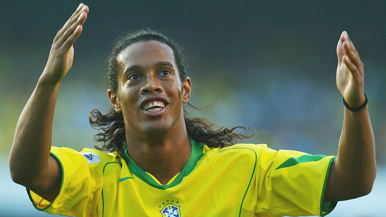 World Cup Moments - Ronaldinho lobs Seaman