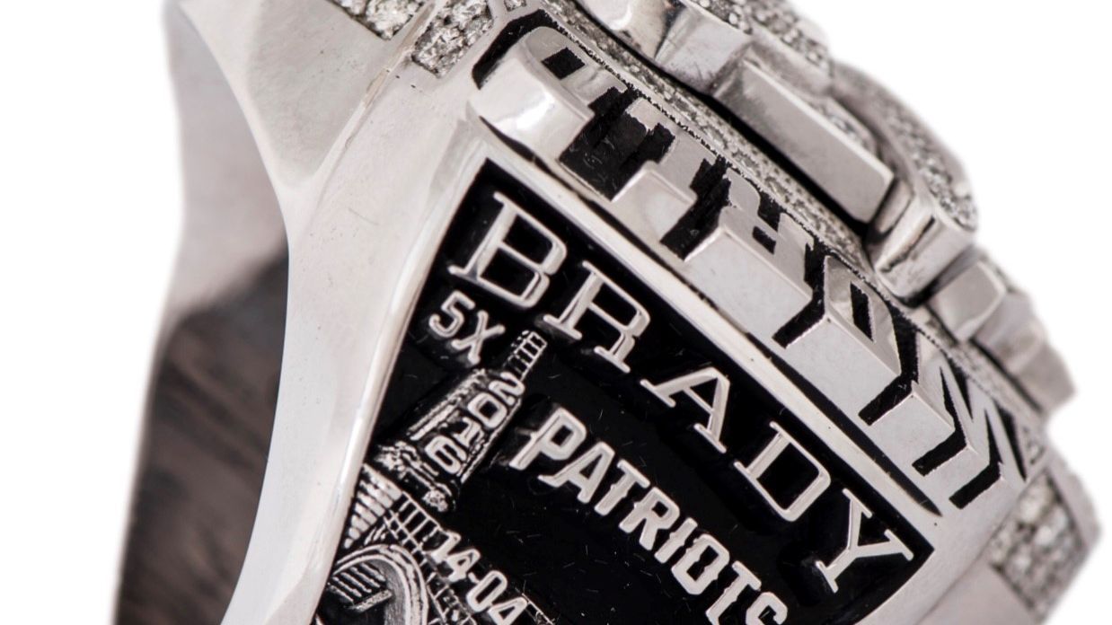 Tom Brady -- Drippin' In Diamonds  Rocks All 4 SB Rings!!!