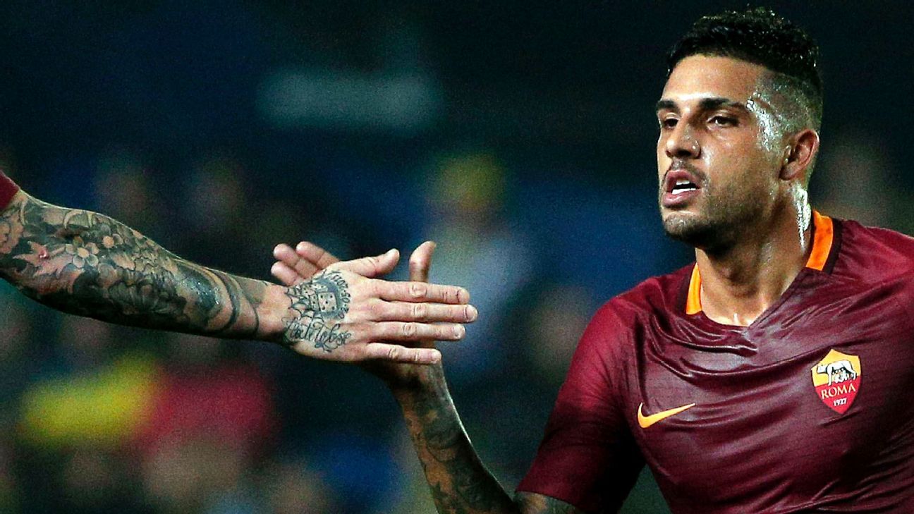 Chelsea Complete Signing Of Roma Left Back Emerson Palmieri Espn 