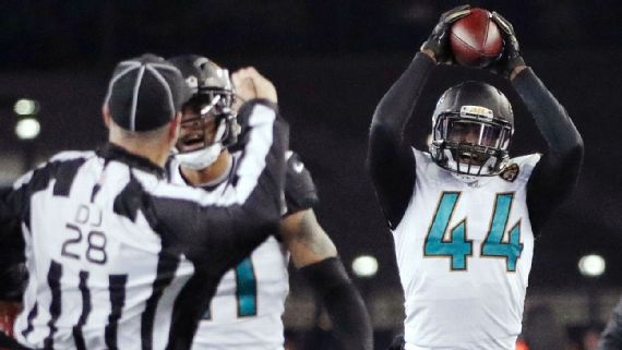 We Were Robbed Most Memorable Officiating Controversies For All 32 Nfl Teams Referee Celebrating With Patriots After Touchdown Afc Championship 2022