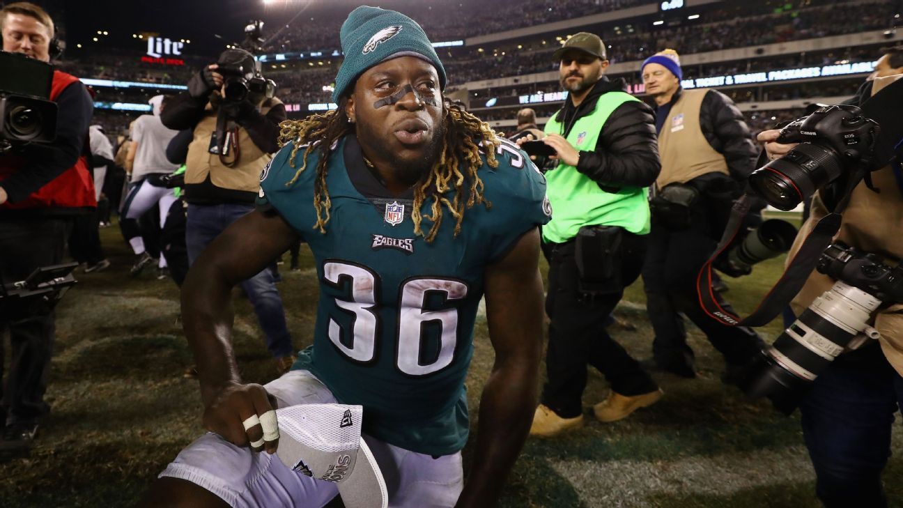 Super Bowl 2018: Jay Ajayi realises dream as Philadelphia Eagles