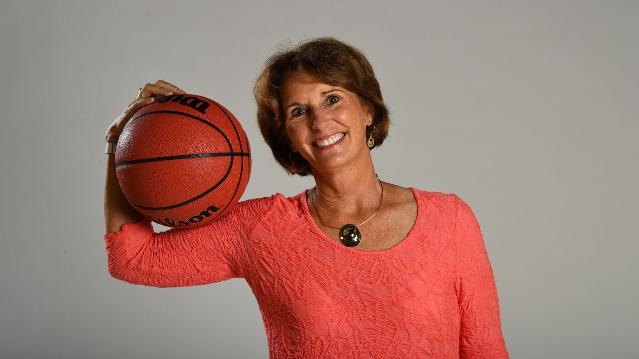 Kentucky women's basketball assistant coach Gail Goestenkors retires