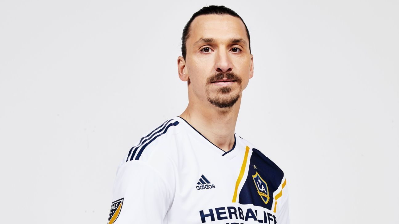 Zlatan Ibrahimovic Signs A New Deal At LA Galaxy - SPORTbible