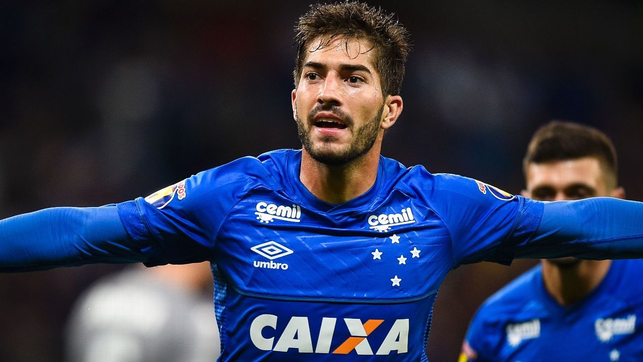 Retorno de Lucas Silva ao Cruzeiro divide opiniões e gera provocações nas  redes sociais - Lance!