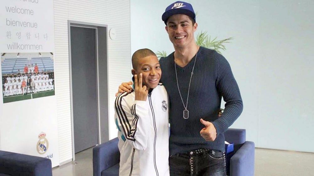 Mbappé explica recusa ao Real e diz: 'Era fã de CR7 na infância, hoje não'  - ESPN