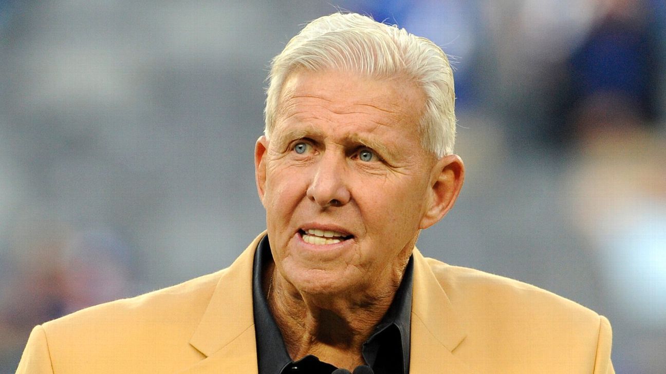 Ex-Patriot tells story of how Bill Parcells messed with rookie