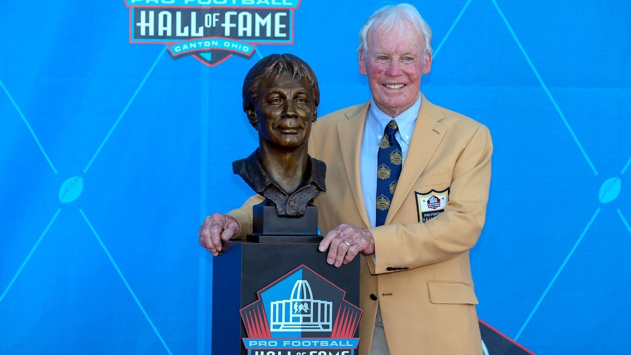 Hall of Fame NFL executive Bobby Beathard dies at 86 - ESPN