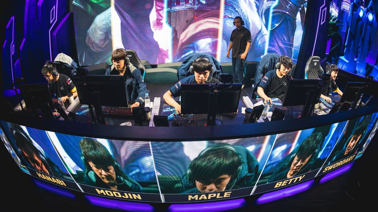 Flash Wolves Woby Flash Wolves battle it out on top - ESPN