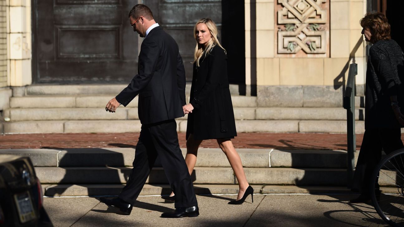 Pittsburgh Steelers attend funeral for brothers killed in 