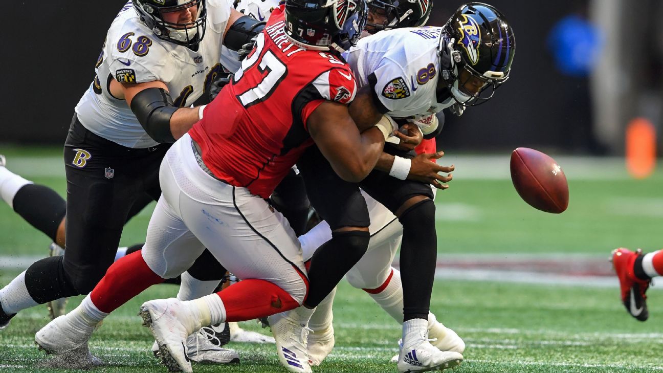 Atlanta Falcons defensive tackle Grady Jarrett (97) celebrates his