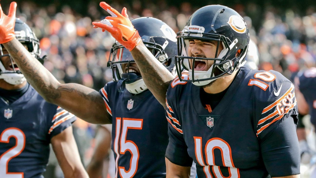 Chicago Bears QB Mitchell Trubisky is learning to be a leader as