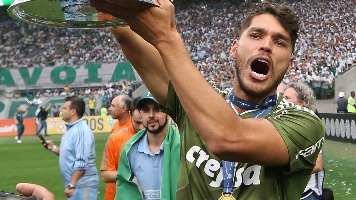 Lembra dele? Zagueiro ex-Palmeiras se destaca e renova com clube mexicano