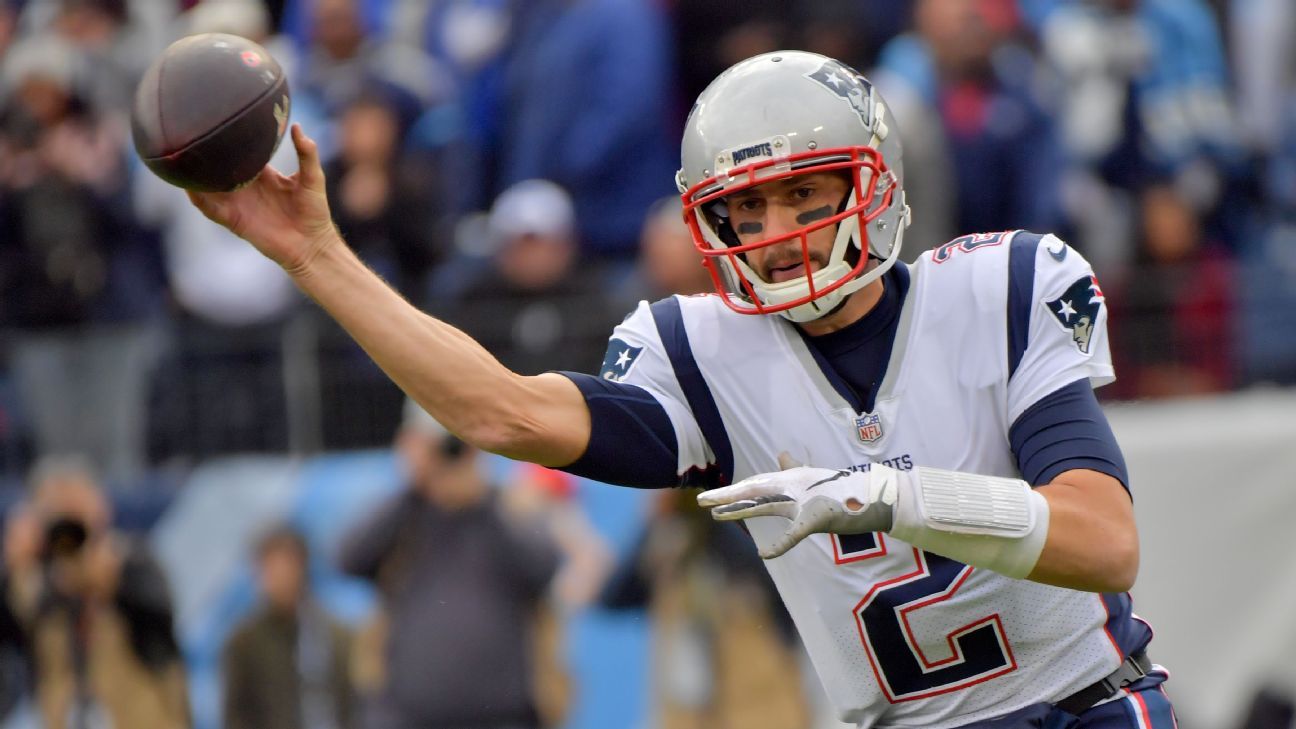 Patriots re-sign veteran QB Brian Hoyer, player's agency confirms