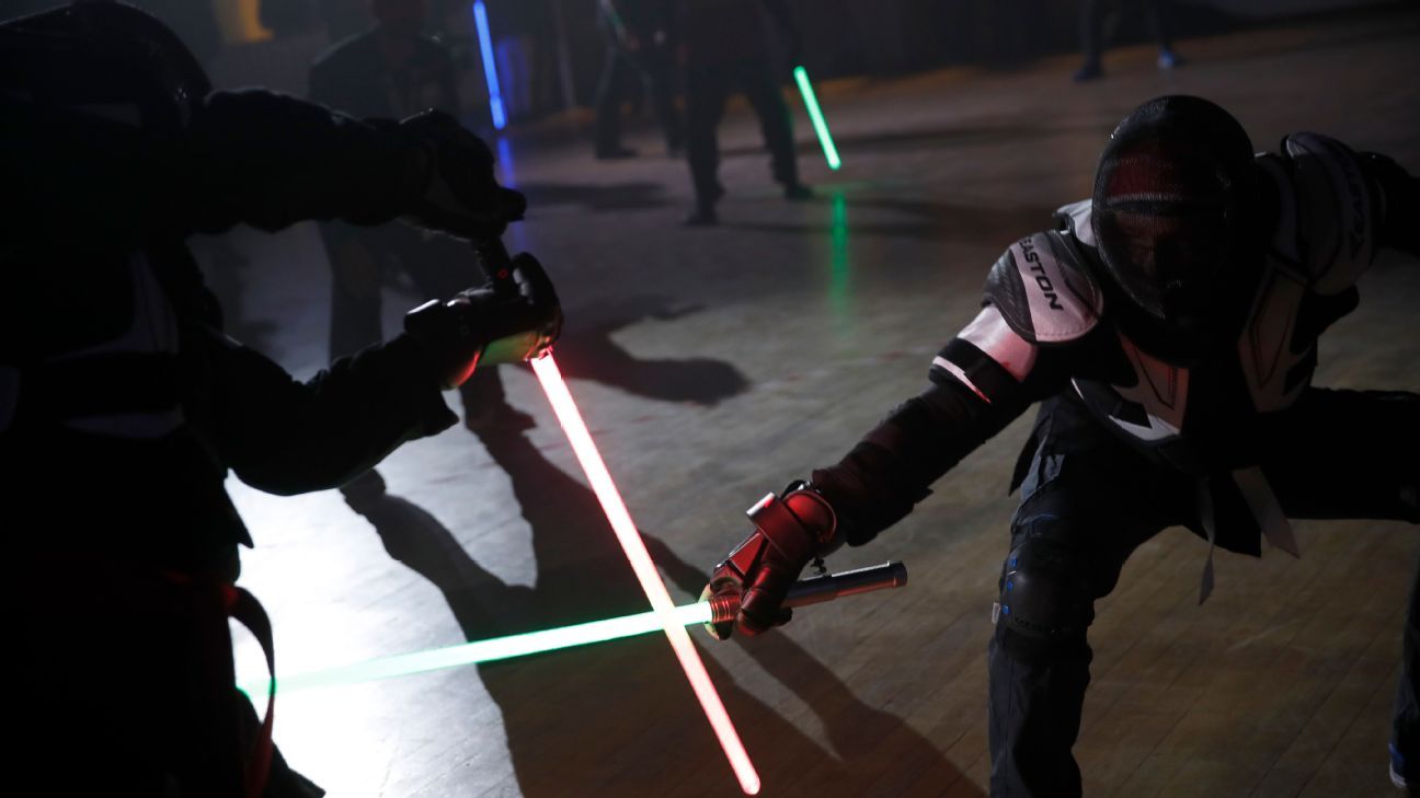 French fencing body recognizes lightsaber dueling as a sport