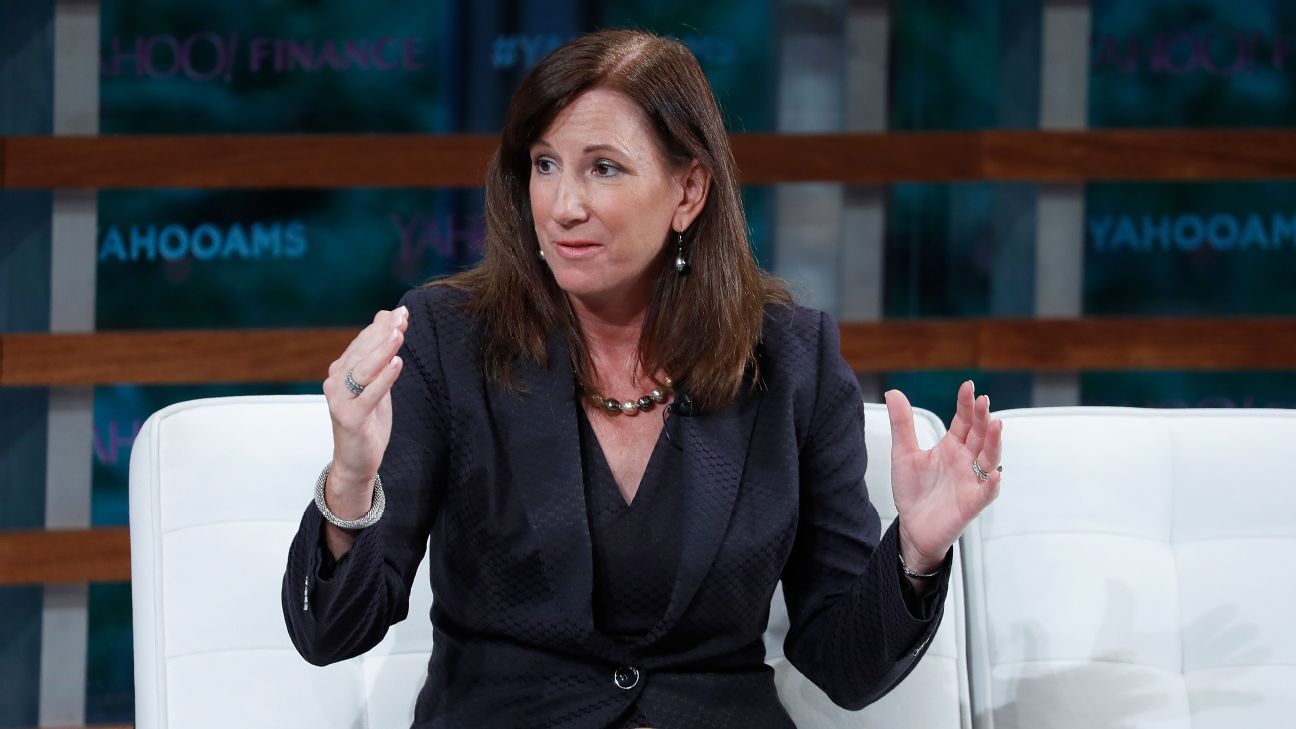 new-wnba-commissioner-cathy-engelbert-a-perfect-fit-to-lead-league